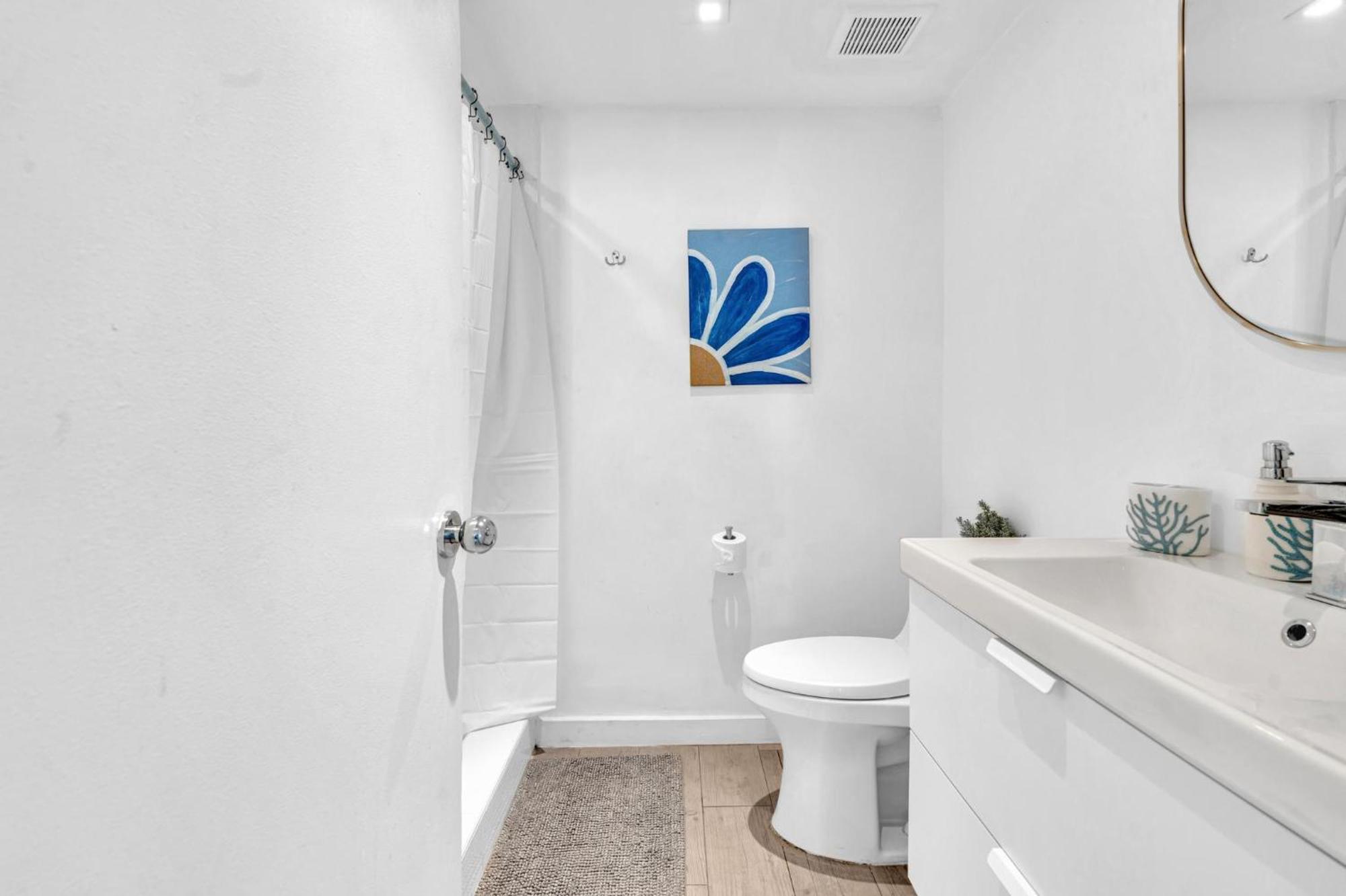 Deluxe Modern 1 Bedroom In South Apartment *