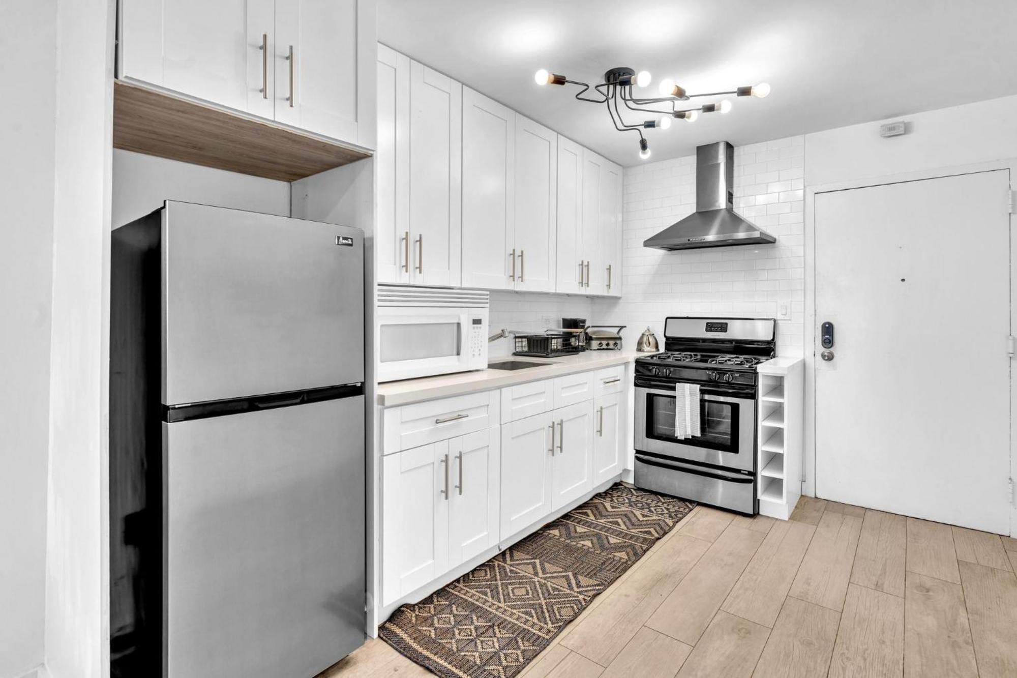Apartment Deluxe Modern 1 Bedroom In South