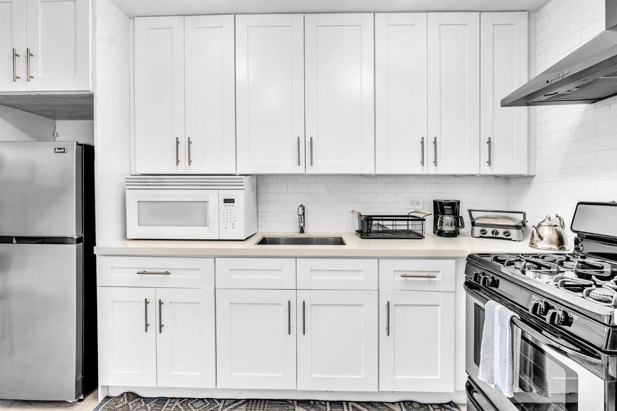 Apartment Deluxe Modern 1 Bedroom In South *